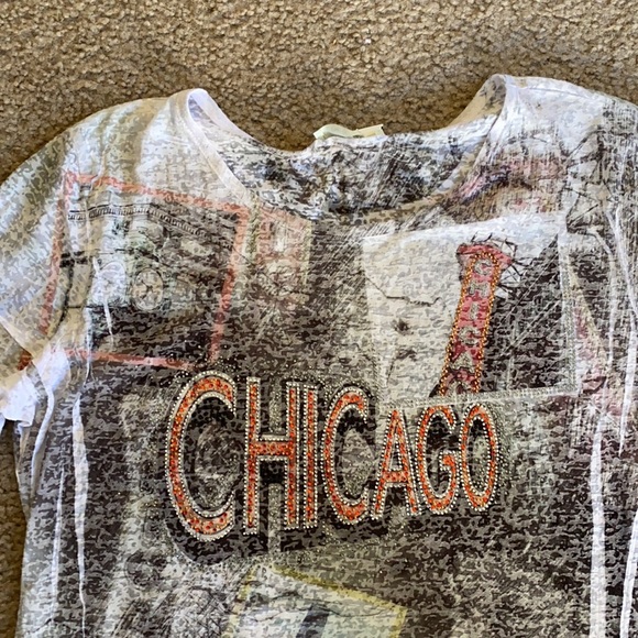 Tops - Picture 2 of 4